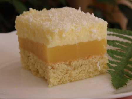 Vaníliás-barackos torta 